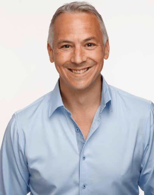 Expert 1 - Paul Green head + shoulders crop large 3.png